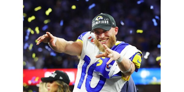 Los Angeles Rams lämnar alternativ till spelarna